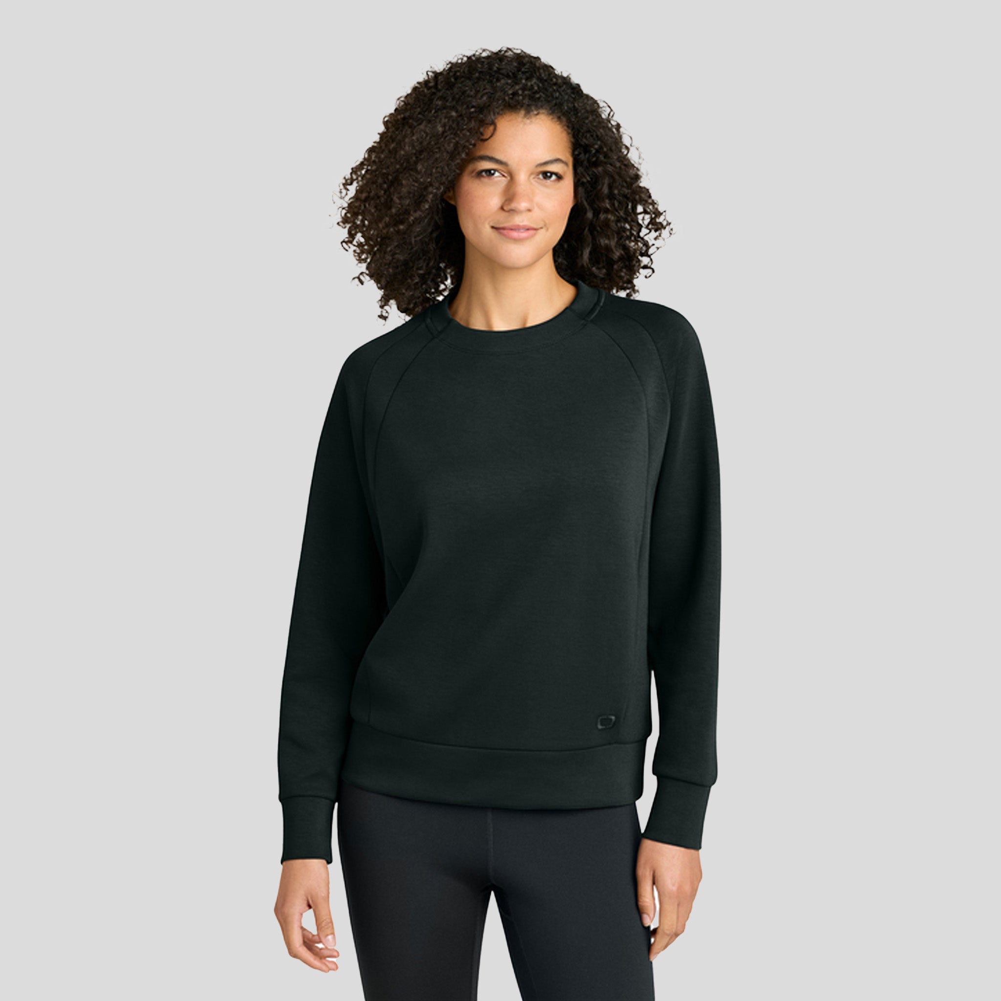 Womenβs Transcend Pullover | Blacktop